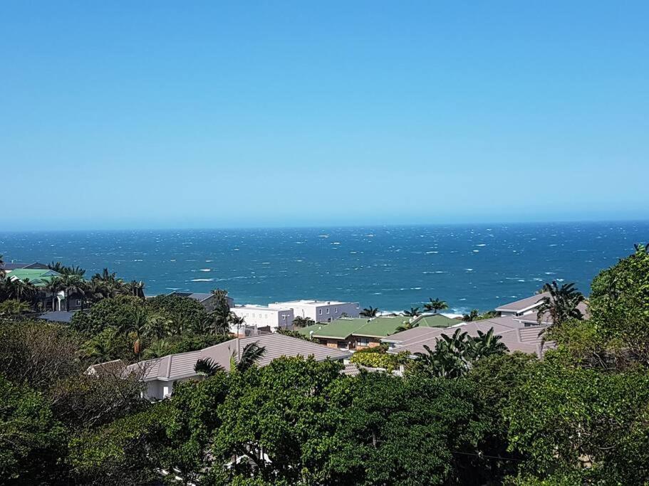 Holiday home 4 Bedroom House With Lovely Sea Views.